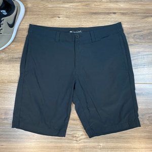 Travis Mathew Golf Chino Short Micro Strip Black/Gray Men's Size 34‎